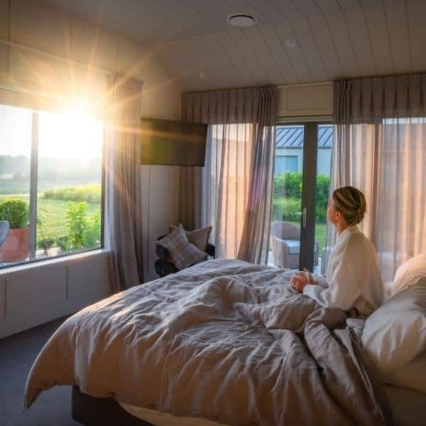 Accommodation-Guide-600x600